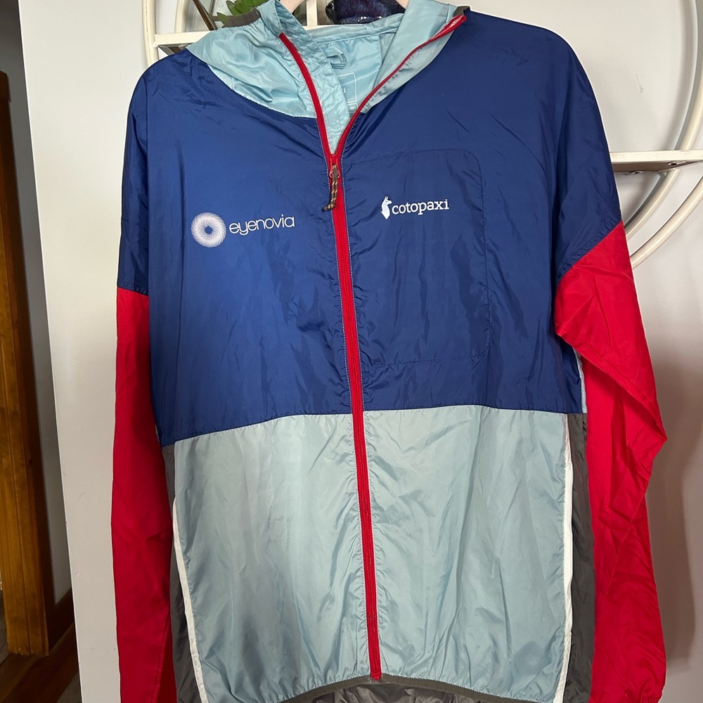 Cotopaxi Teca Women’s WL MM Colorblock Blue Windbreaker Eyenovia